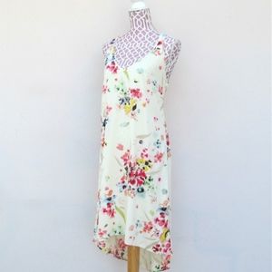 H&M Dresses - ⭐️cute floral hi-lo h&m dress size 8 H&M Dresses - ⭐️cute floral hi-lo h&m dress size 8